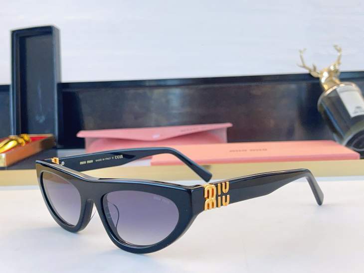 Picture of Miu Miu Sunglasses _SKUfw80914956fw